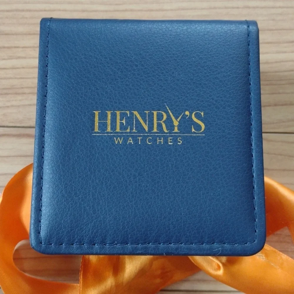 Henry's Watches New Luxury Business Mens Watch Stainless Steel Gold and Black